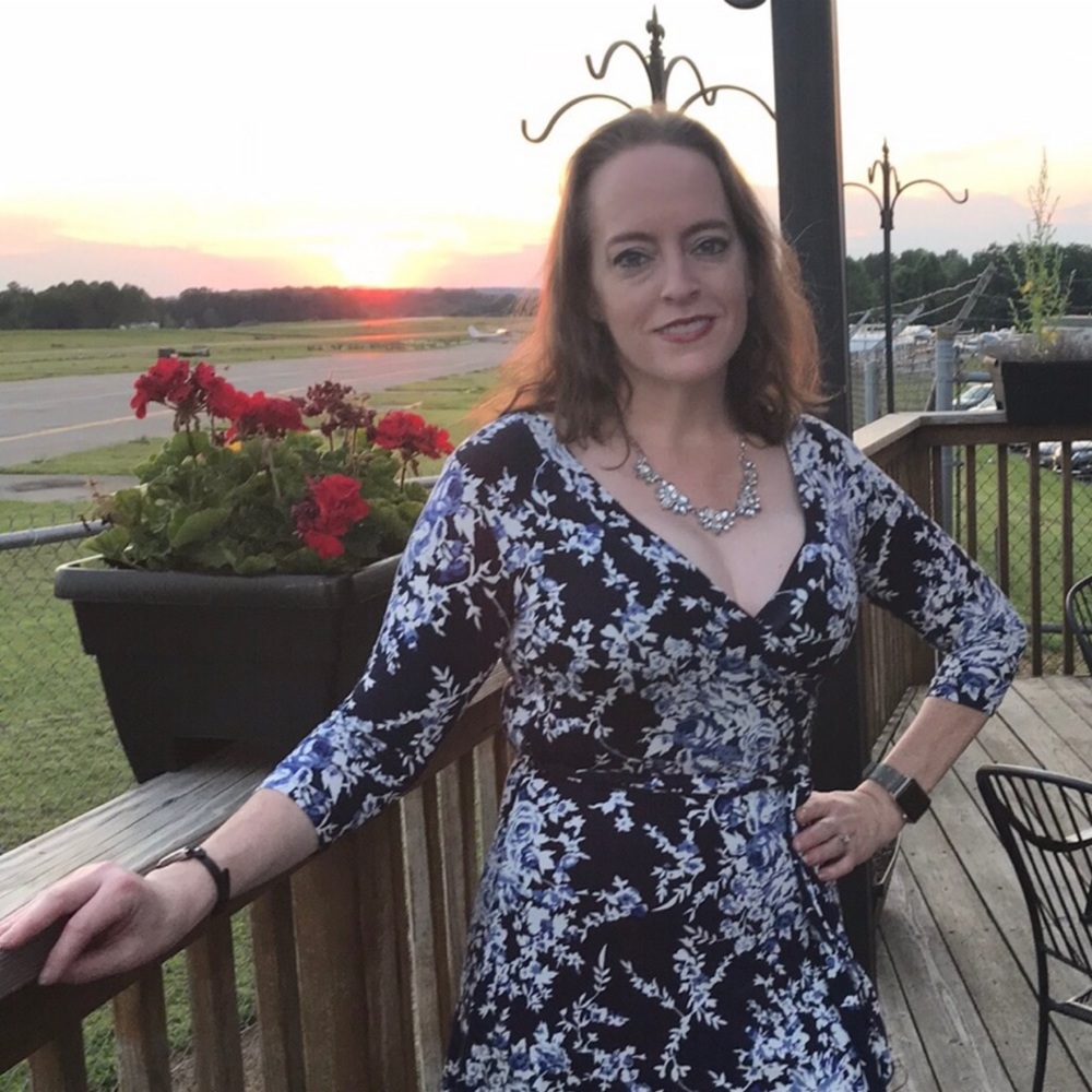 ✈️Meet your Posh Ambassador, Robin!✈️